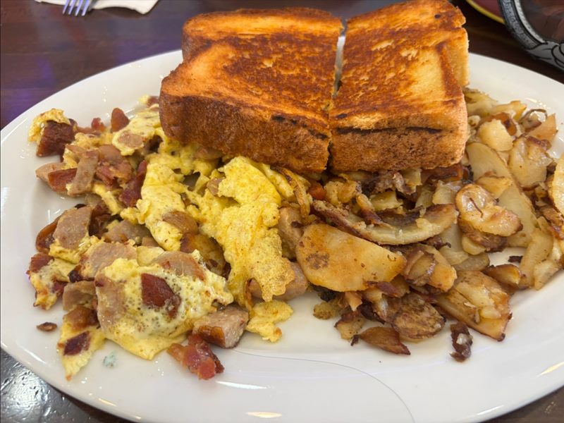 Heritage Family Pantry food
